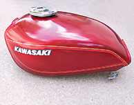 1976 Kawasaki KZ900 LTD gas tank stripes